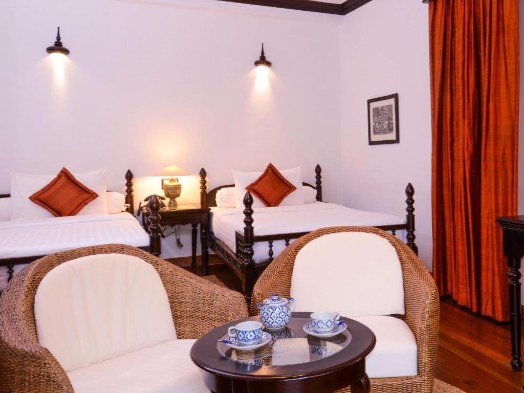 Angkor Village Resort & Spa Siem Reap Exterior photo