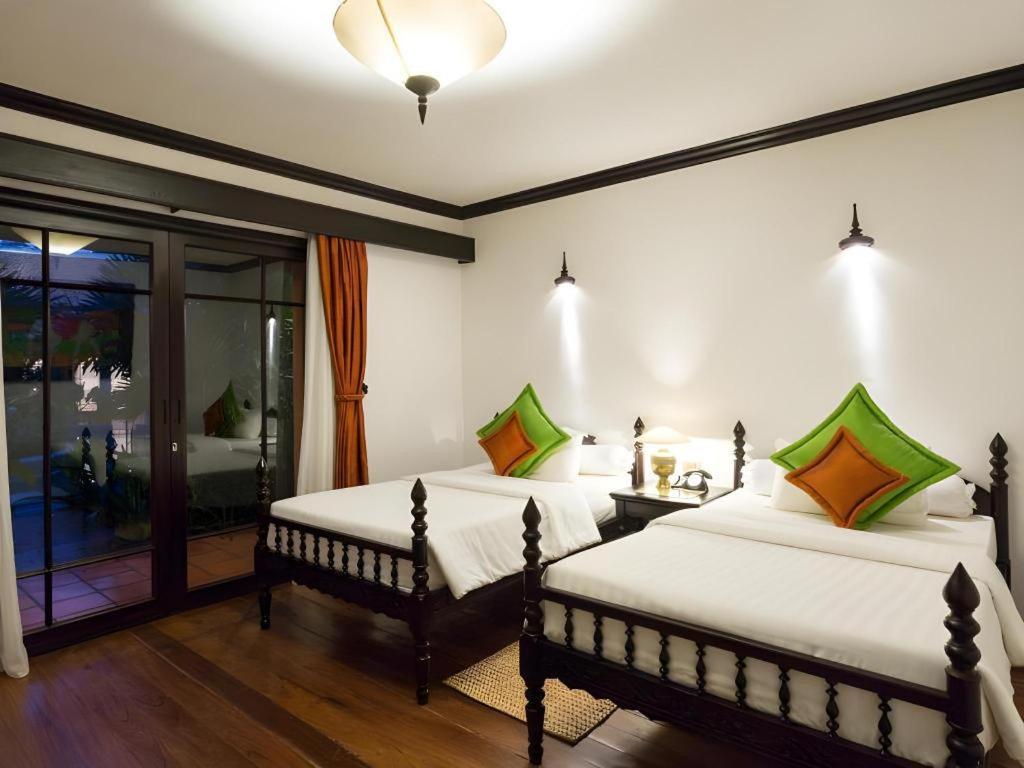Angkor Village Resort & Spa Siem Reap Exterior photo