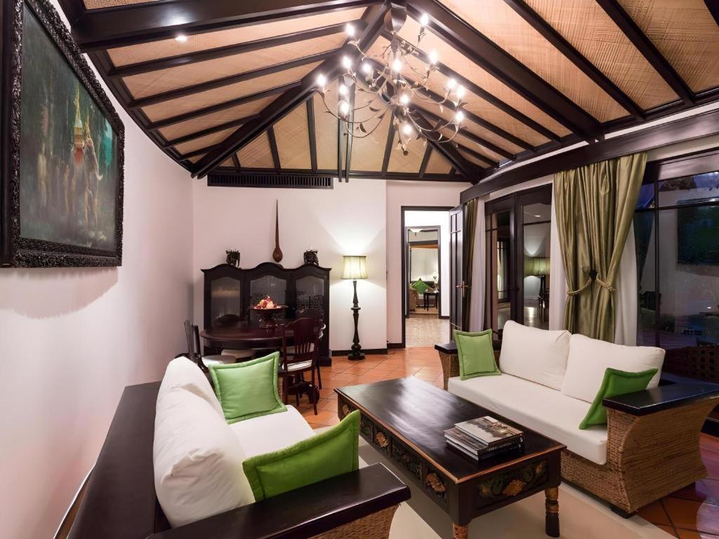 Angkor Village Resort & Spa Siem Reap Exterior photo
