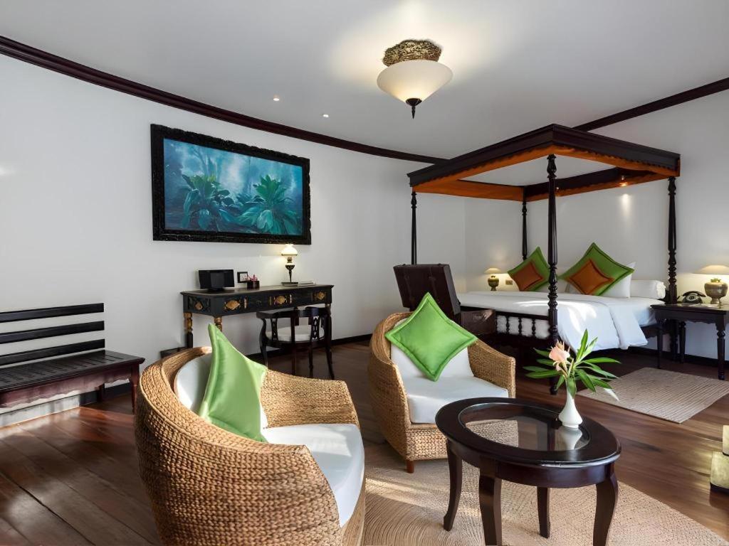 Angkor Village Resort & Spa Siem Reap Exterior photo