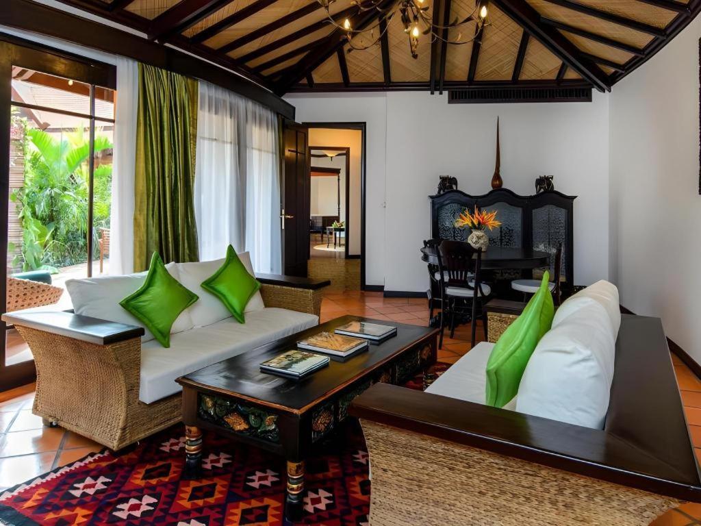 Angkor Village Resort & Spa Siem Reap Exterior photo